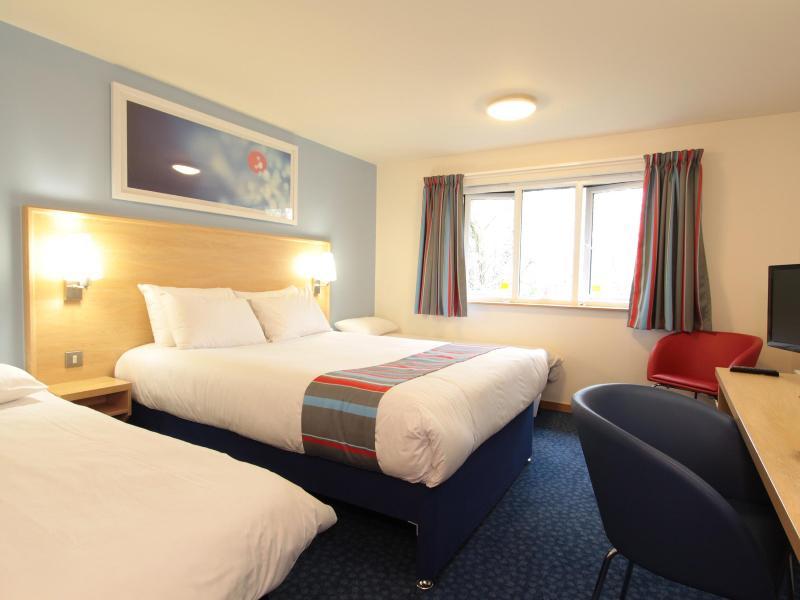 Travelodge Caterham Whyteleafe Warlingham Екстериор снимка
